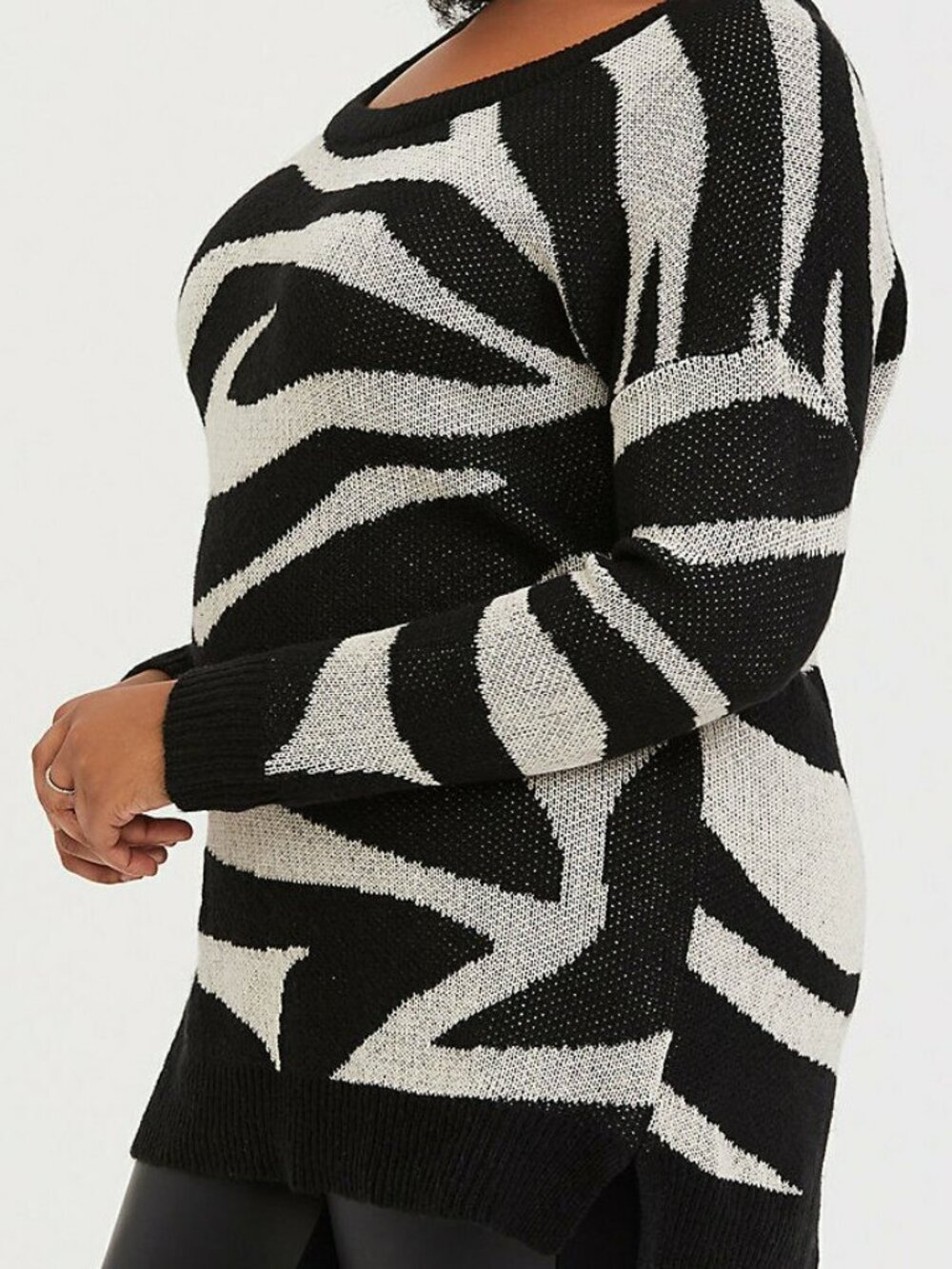 Torrid Zebra Jacquard Pullover Sweater Black Size 2X Women's